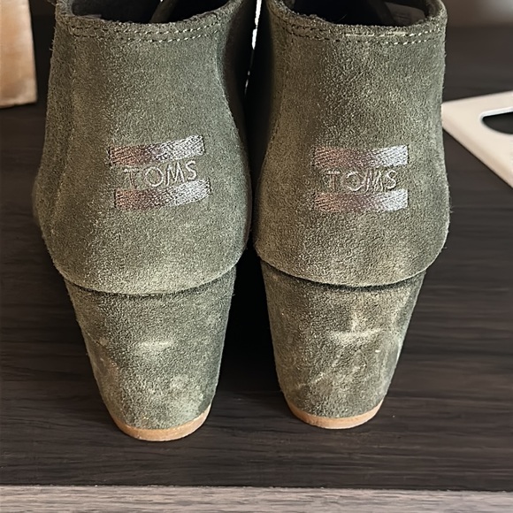 Toms Booties - Picture 3 of 6